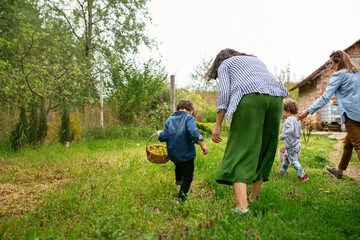 Easter egg hunt 