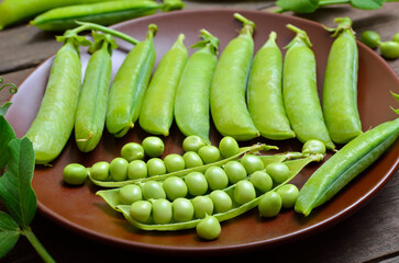 Juicy pods of green peas