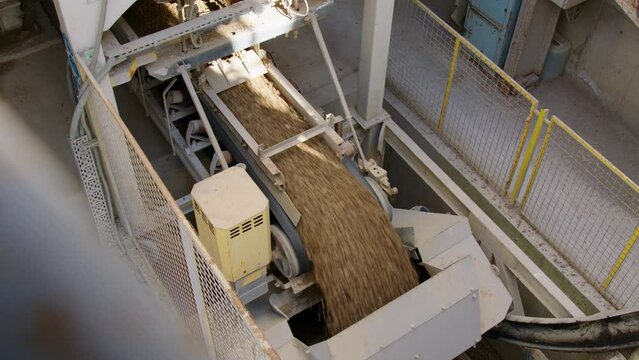 Concrete manufacturing plants and equipment for the construction industry.