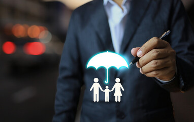Life insurers use umbrellas to protect family members by making life insurance a worthwhile...