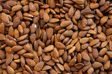 dry almond kernels in the market, kuru badem içi