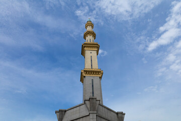 Fototapeta premium Masjid Wilayah Persekutuan (Federal Territory Mosque), in Kuala Lumpur, Malaysia