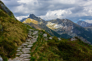 Fototapeta na wymiar mountain path, hiking trail in Tatra National Park