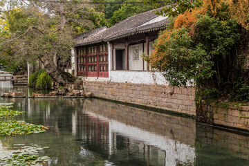 Fototapeta na wymiar View of a water canal in Suzhou, Jiangsu province, China