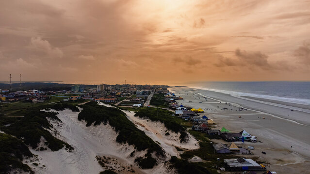 Salin&oacute;polis Atalaia Salinas Par&aacute; Praia Cidade Litoral Amazonia Ruas Estrada F&eacute;rias Feriado Viajar Viagem Paraense Salinopolis Para Paisagem Litoranea A&eacute;rea Drone &Ocirc;nibus Carro Ver&atilde;o Veraneio