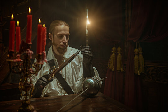 weapons of musketeer