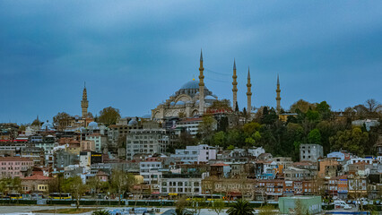 Fototapeta na wymiar istanbul, taksim, galata, istiklal, golden horn, haliç