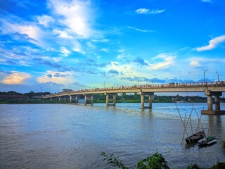 Fototapeta na wymiar A Natural Beauty Place and Wonderful Bridge of River