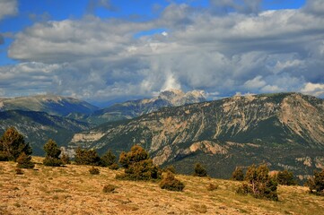 Fototapeta premium Natural view of a rocky mountain landscape in the countryside