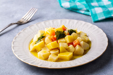 Turkish olive oil foods; celery (Turkish name; Zeytinyagli kereviz)