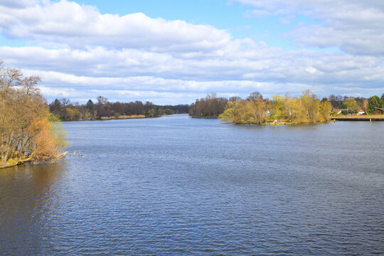 View of the Havel from the Wasserstadt Bridge in Spandau in spring, Berlin - Germany