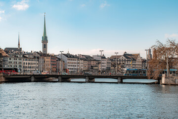 Fototapeta na wymiar Zürich city old bridge in morning