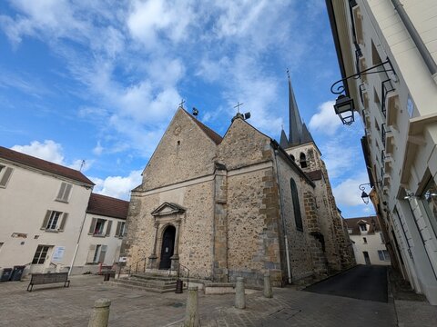 Eglise Saint-Martin, Jouy en Josas, France.