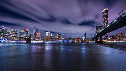 Fototapeta na wymiar Brooklyn Bridge and Manhattan Bridge at night