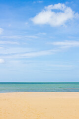 Fototapeta premium Tropical sandy beach