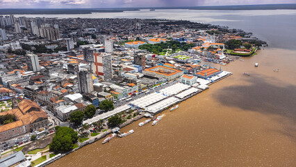 Paisagem Ver-o-Peso Bel&eacute;m Par&aacute; Cidade Mercado P&uacute;blico Ver o Peso Rio Amazonia Peixes Comida Turismo Tur&iacute;stico Arquitetura Barcos Peixe Pescadores Bel&eacute;m Forte Fortaleza Colonial Panor&acirc;mico Drone A&eacute;reo