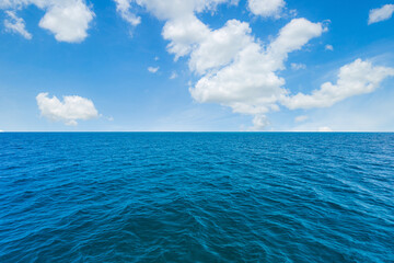 Obraz premium sea and sky,Perfect sky and ocean water