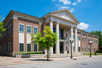Fototapeta na wymiar Williamson County Judicial Center in Franklin, Tennessee 