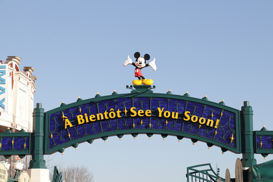 Parc &agrave; th&egrave;me Disneyland Paris et Walt Disney Studios