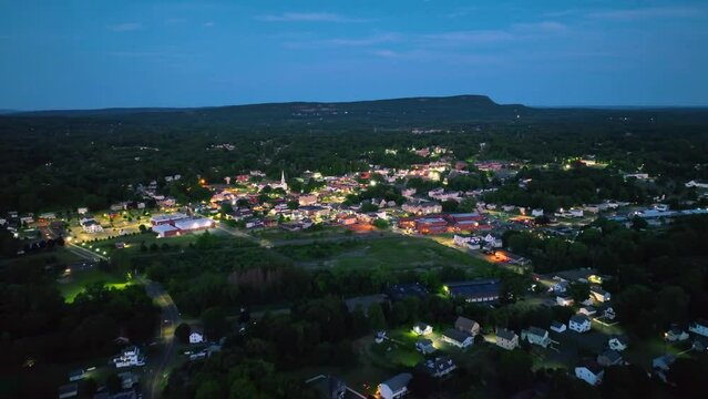 Downtown Southington Connecticut CT nightlife 4k