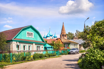 Village house and domes of the Annunciation Cathedral, Gorokhovets