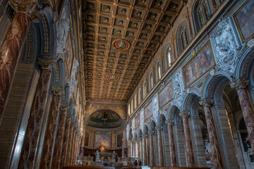 Interior of the basilica San Marco Evangelista al Campidoglio , located in piazza Venezia, next to Palazzo Venezia. - obrazy, fototapety, plakaty
