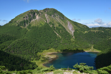 Obraz premium Mountain climbing in summer season