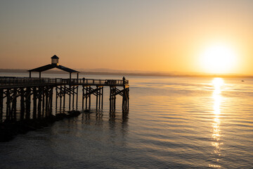 Fototapeta na wymiar Sunrise on the Pier