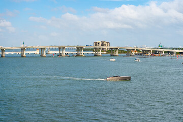 miami bridge and boat. miami bridge destination point. miami bridge for traveling.