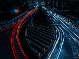 夜の幕張の交通光跡
