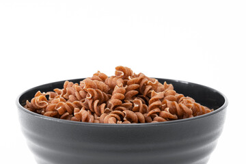 Pastaschale mit Dinkelnudeln