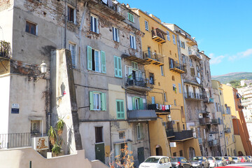 Fototapeta premium In the old town of Bastia, in Corsica, nicknamed the Island of Beauty, some very old buildings have reached a level of degradation which limits insecurity for its inhabitants