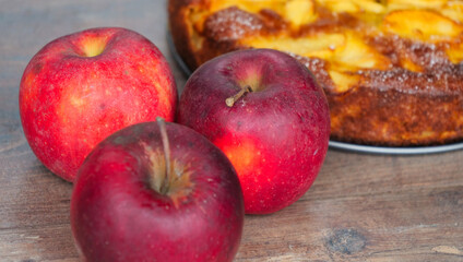 delicious homemade apple pie on wooden background