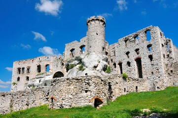 Fototapeta na wymiar Ogrodzieniec Castle in the semi-mountainous highland region called the Polish Jura in south-central Poland.