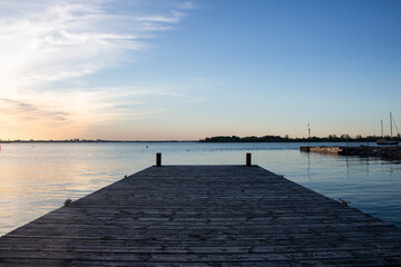 Fototapeta premium Pier in the sunset