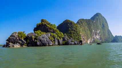 Fototapeta na wymiar Felseninsel in Thailand