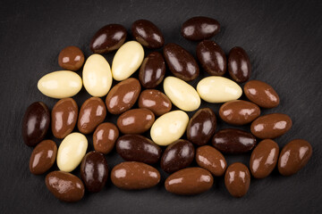 almonds in chocolate