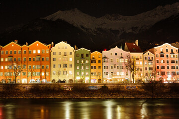 Fototapeta na wymiar Innsbruck by Night