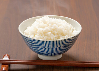 炊きたてご飯
