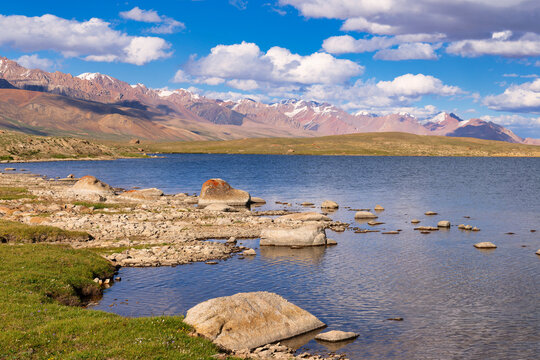 Dream Lake, Kakshaal Too in the Tian Shan mountains near the Chinese border, Naryn Region, Kyrgyzstan