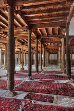 Interior, Juma Mosque, Ichon Qala (Itchan Kala), UNESCO World Heritage Site, Khiva, Uzbekistan
