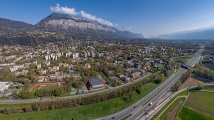 Meylan vue de drone, Isère, Auvergne-Rhône-Alpes, France