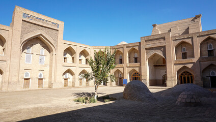 Fototapeta na wymiar Buildings of the old town in Khiva