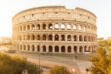 Fototapeta na wymiar The colosseum early in the morning in Rome with nobody, Italy