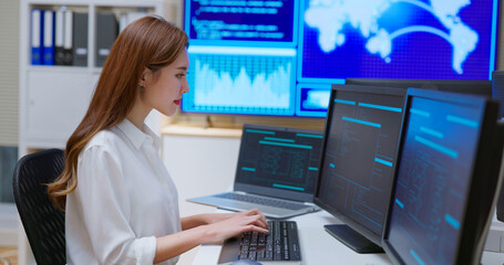 engineer with code data system © ryanking999