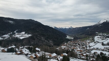 vue par drone de la commune de Saint Jean de Sixte en hiver sous la neige dans le Sud-Est de la...