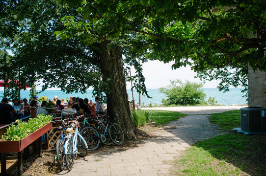 Waterfront Cafe 