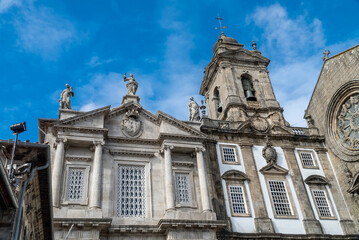 Fototapeta na wymiar Oporto, Portugal. April 12 , 2022: Architecture and facade of San Francisco church with blue sky.