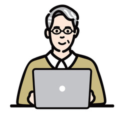 ラップトップの前に座って笑顔のメガネをかけたシニア男性
