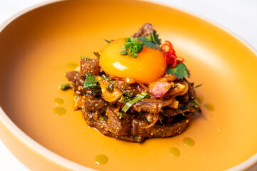 spicy wagyu beef larb salad
